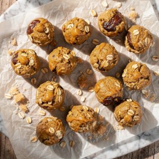 Healthy Chickpea Cookie Dough Bites
